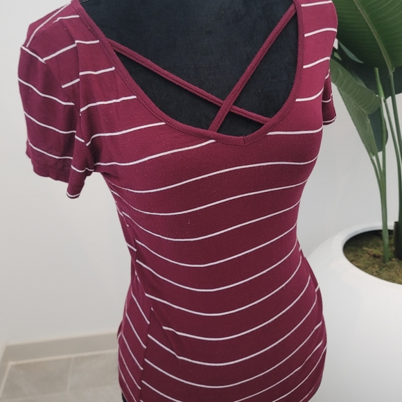 Beautiful striped string detail shirt - Picture 3 of 11